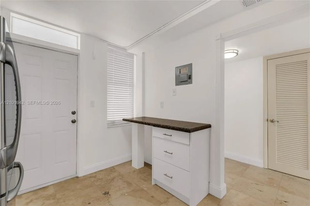 5 of 46 - 1401 Ne Miami Gardens Drive #892, Miami, FL