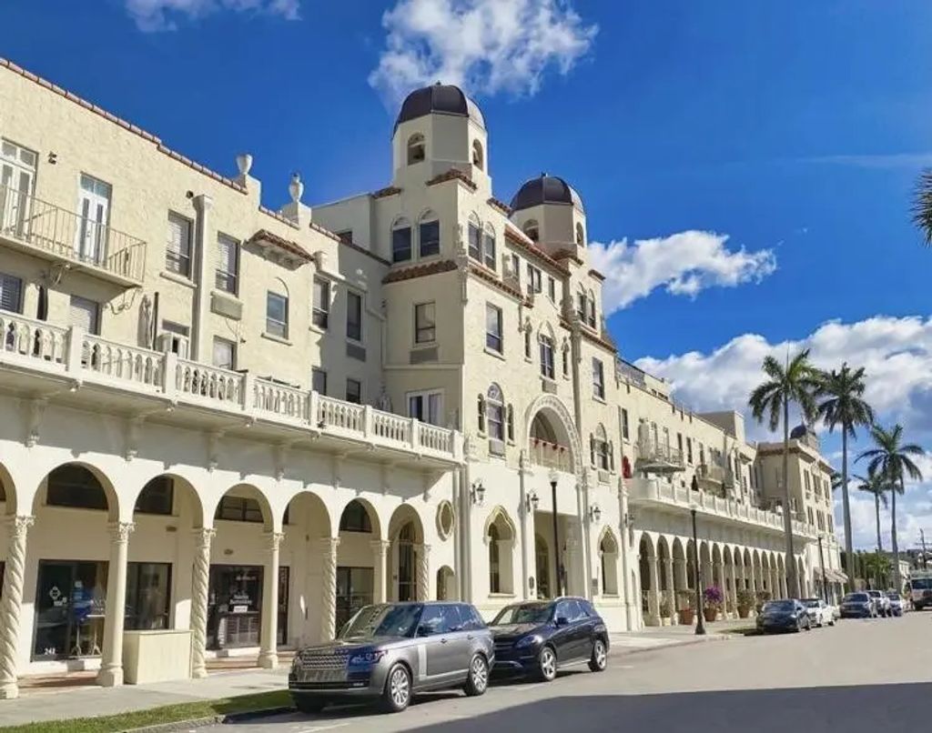 235 Sunrise Avenue #3010, Palm Beach