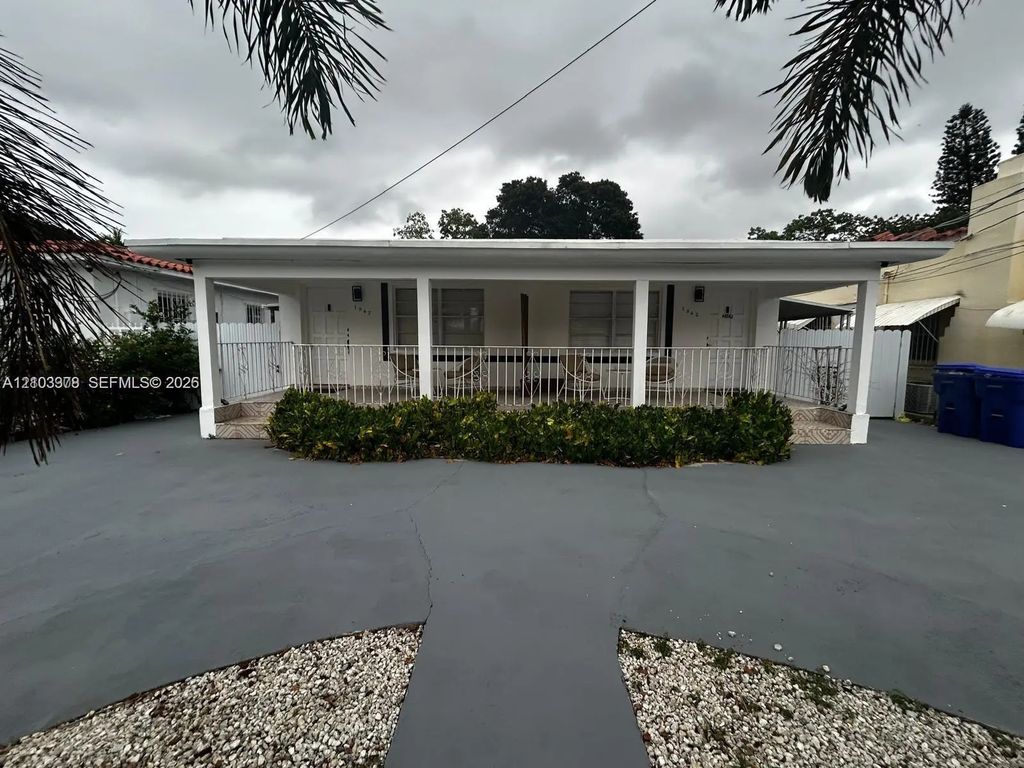 1945 Nw 33rd Street #1945, Miami