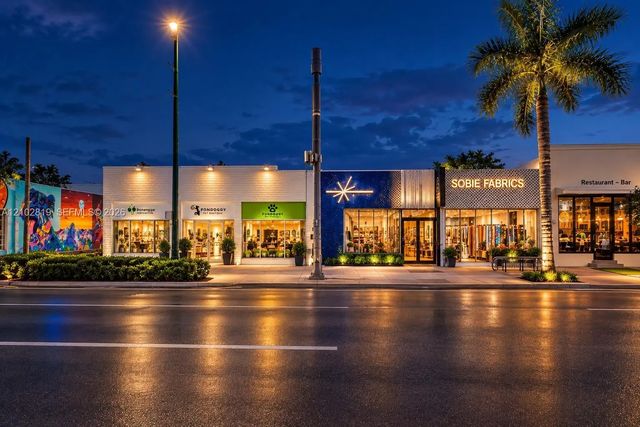 2 of 8 - 1000-1008 Sw 8th Street, Miami, FL