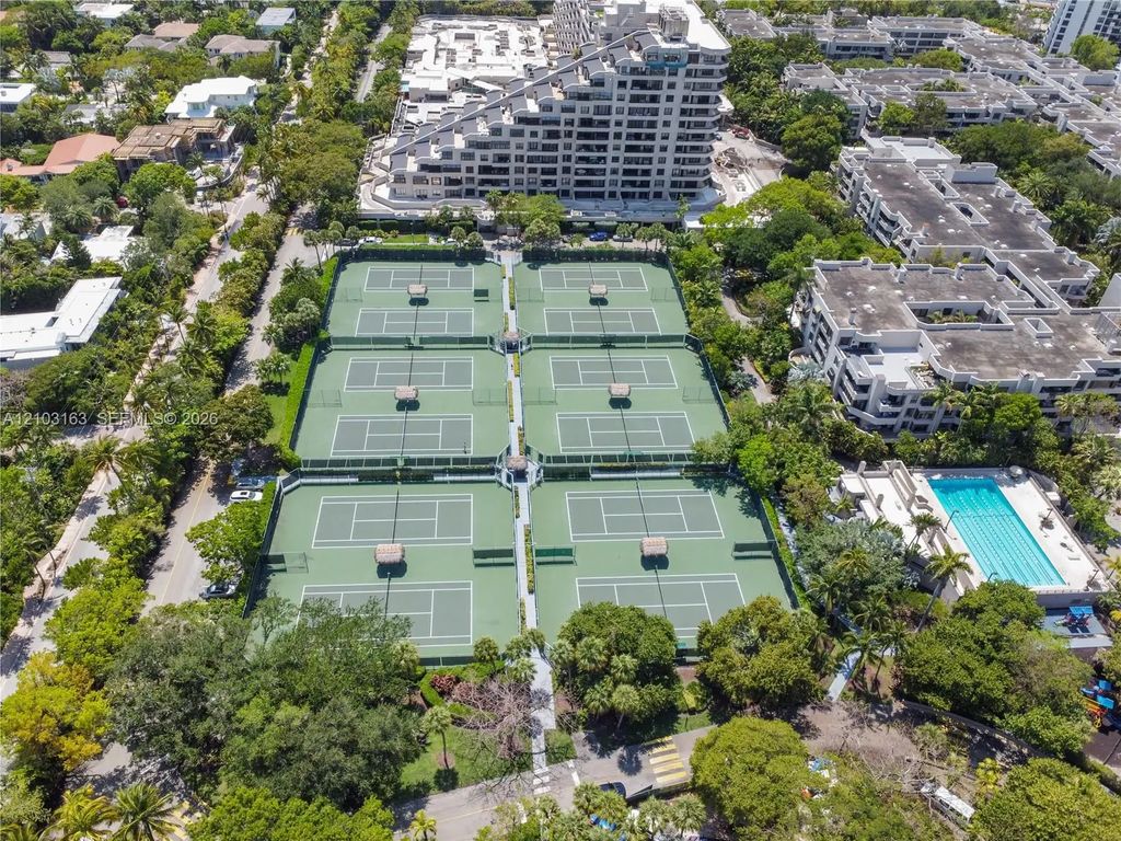 151 Crandon Boulevard #540, Key Biscayne
