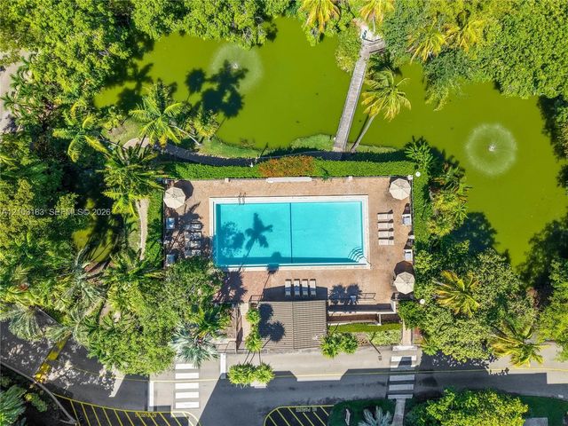 2 of 48 - 151 Crandon Boulevard #540, Key Biscayne, FL