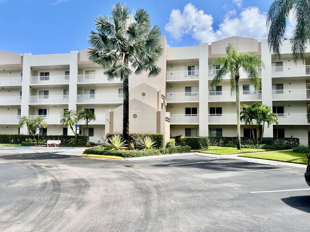 7713 Trent Drive #107, Tamarac