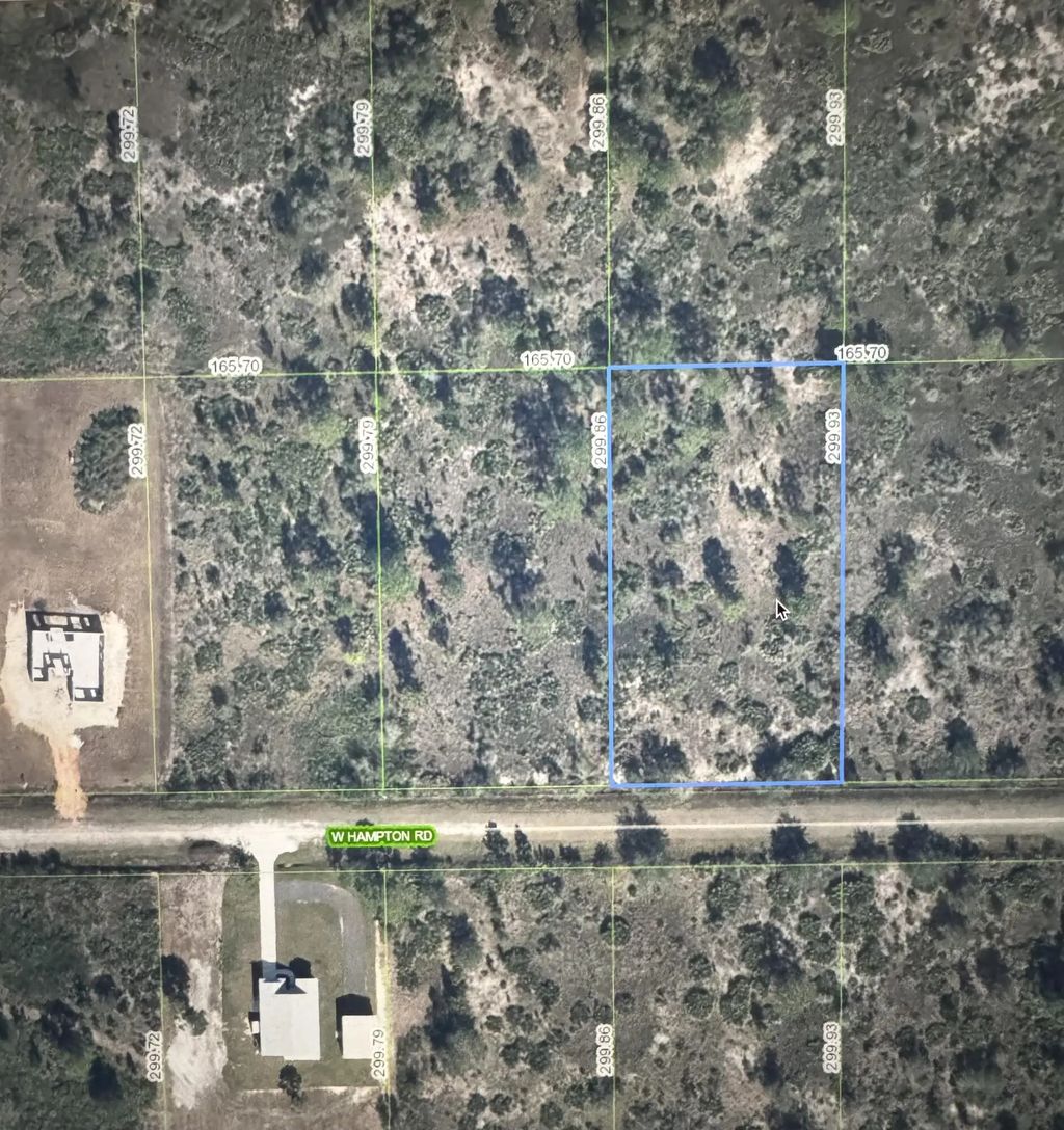 2050 W Hampton Road, Avon Park