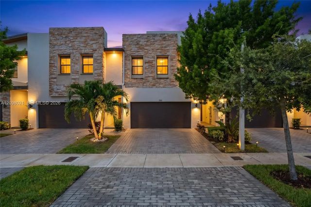 8110 Nw 104th Court, Doral