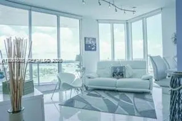 4 of 23 - 6515 Collins Avenue #1709, Miami Beach, FL