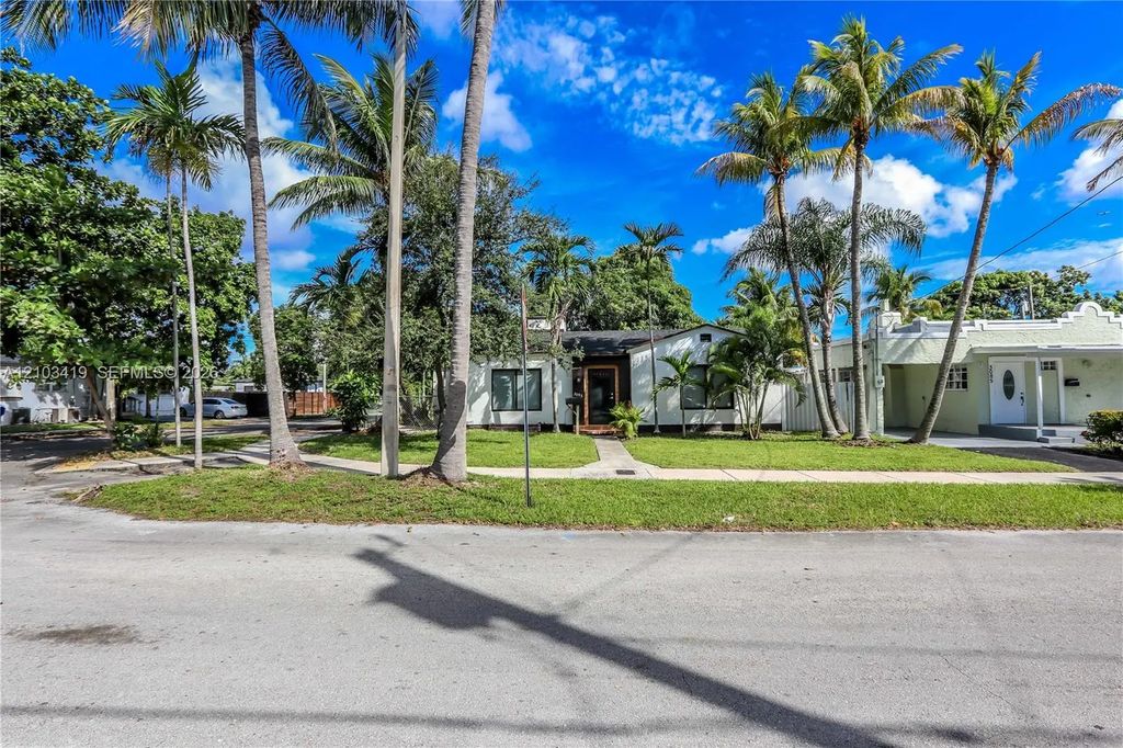 3095 Nw 3rd Street, Miami