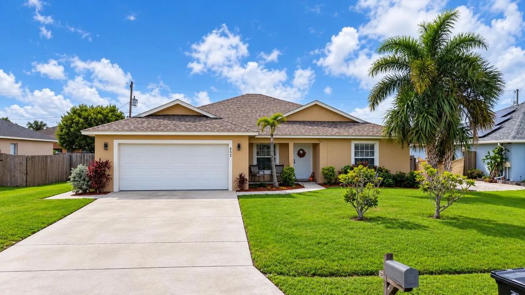 632 Sw Jaffe Avenue, Port St. Lucie