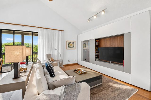 4 of 44 - 19341 Sabal Lake Drive #5042, Boca Raton, FL