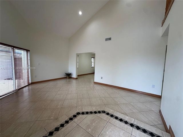 4 of 29 - 6160 Sw 156th Court, Miami, FL