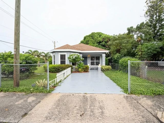 1135 22nd Street, West Palm Beach