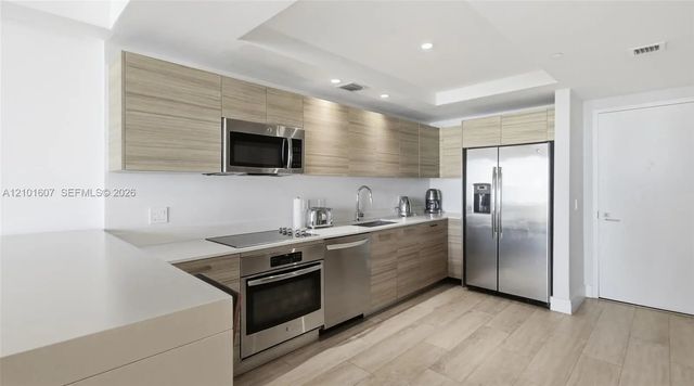 5 of 46 - 121 Ne 34th Street #1106a, Miami, FL