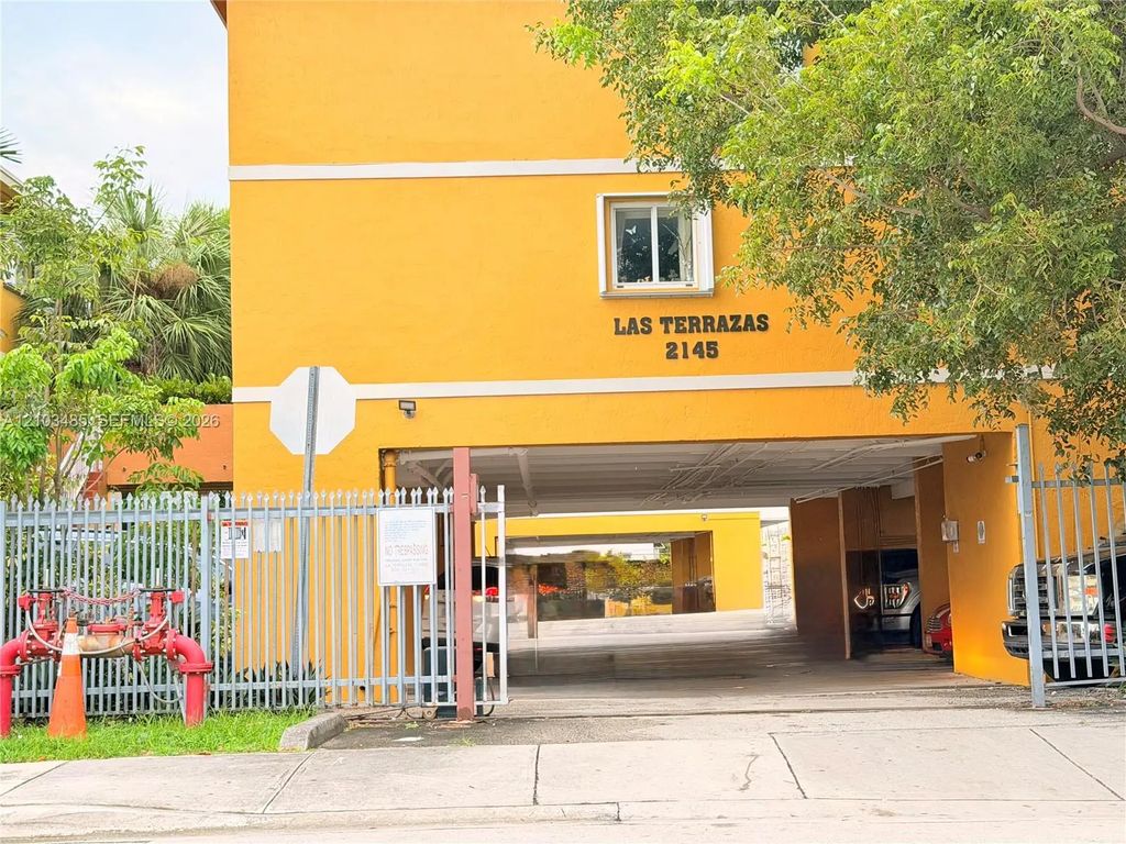 2145 Nw 19th Terrace #207, Miami