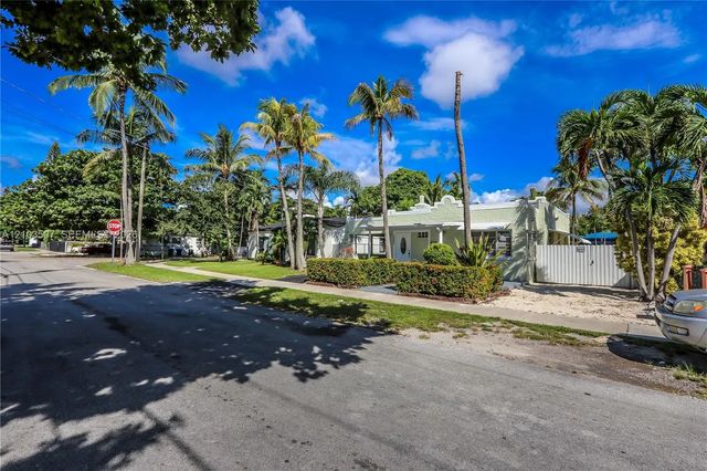 4 of 29 - 3085 Nw 3rd Street, Miami, FL
