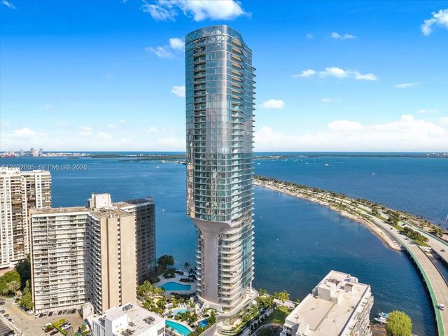 175 Se 25th Road #3704, Miami