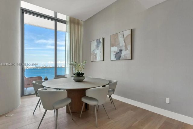 4 of 34 - 175 Se 25th Road #3704, Miami, FL