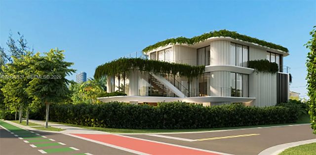 3 of 11 - 920 N Venetian Drive, Miami, FL
