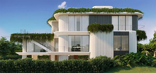 5 of 11 - 920 N Venetian Drive, Miami, FL
