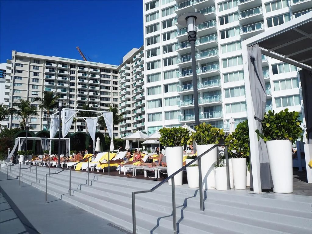 1100 West Avenue #1512, Miami Beach