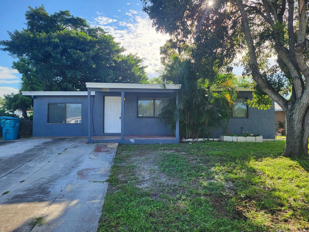 3390 Orange Street, Boynton Beach