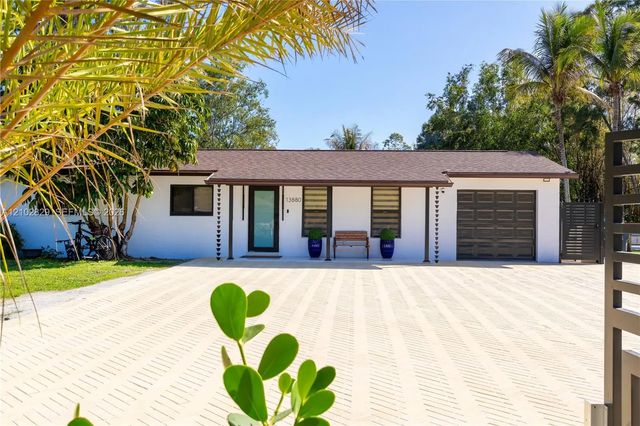 13880 Persimmon Boulevard, Royal Palm Beach