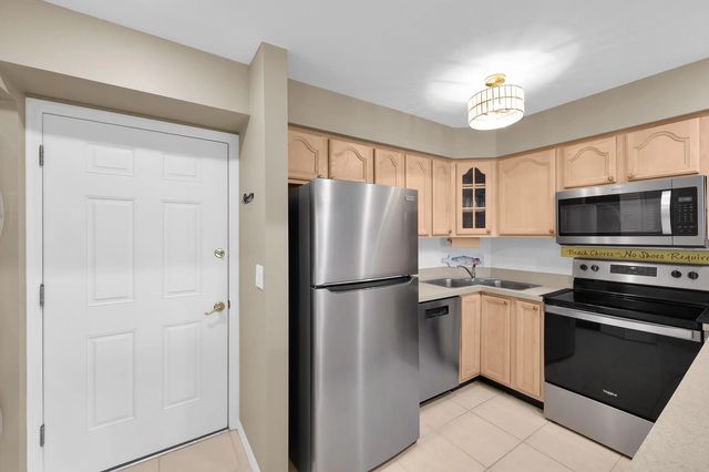 4 of 26 - 2400 S Ocean Drive #5625, Fort Pierce, FL