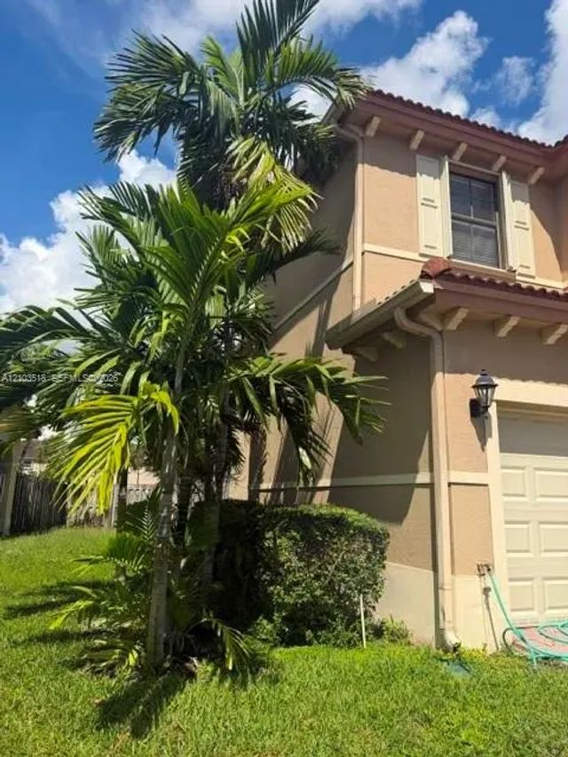 3 of 36 - 8879 Sw 227th Terrace, Cutler Bay, FL