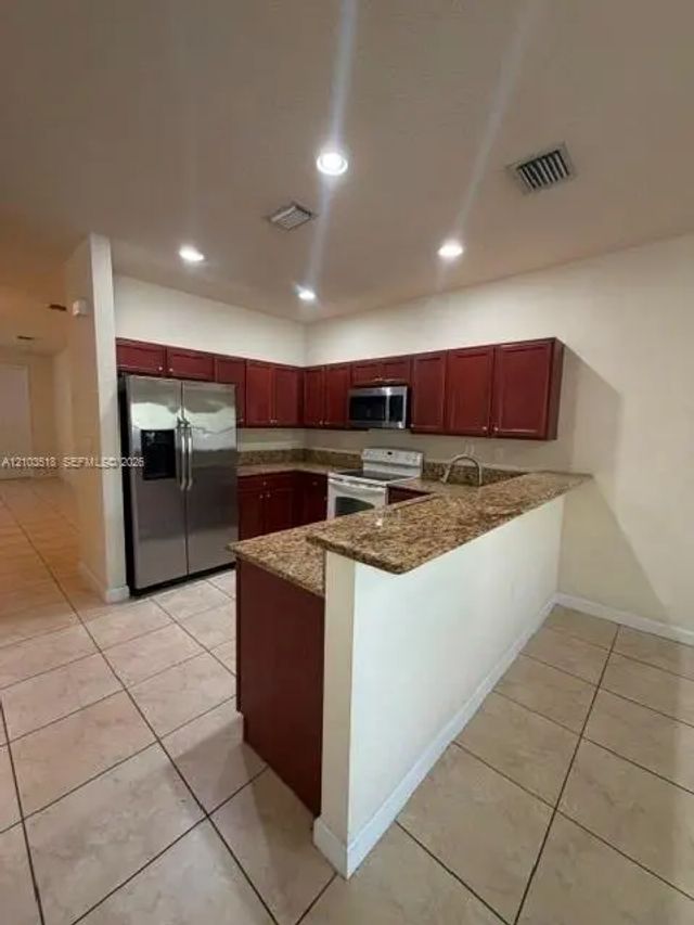 5 of 36 - 8879 Sw 227th Terrace, Cutler Bay, FL