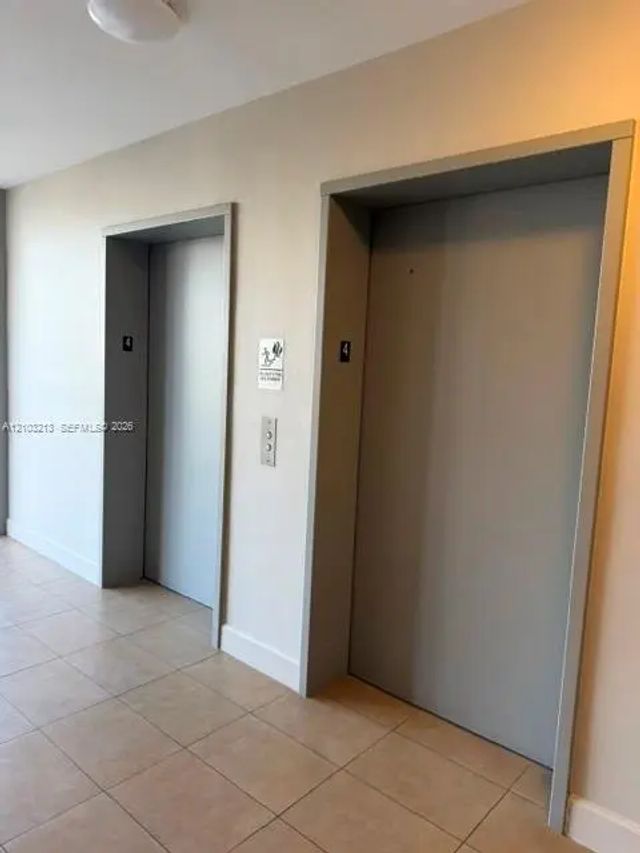 5 of 23 - 36 Nw 6th Avenue #402, Miami, FL
