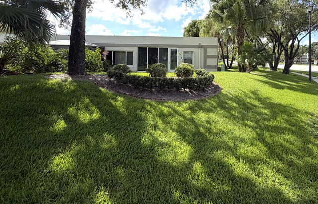 3 of 33 - 18870 Stewart Circle #4, Boca Raton, FL