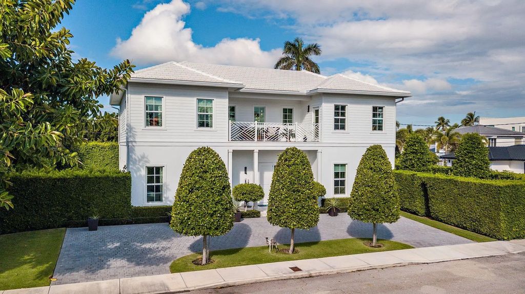 7919 Flagler Court, West Palm Beach