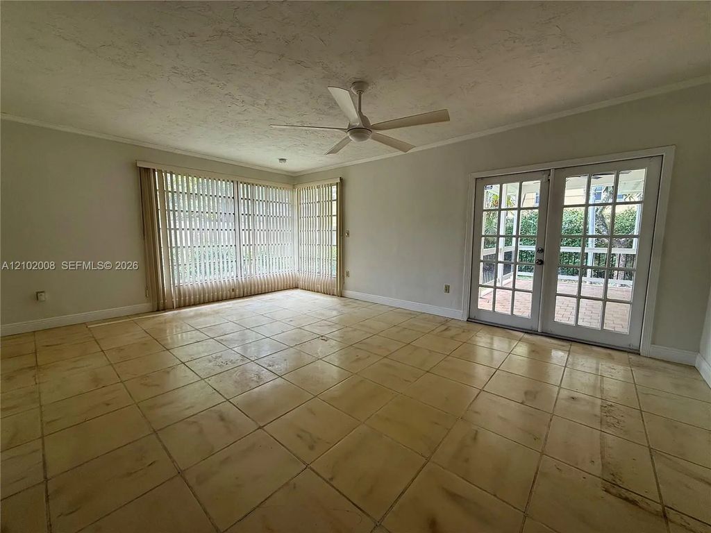 110 Antilla Avenue, Coral Gables