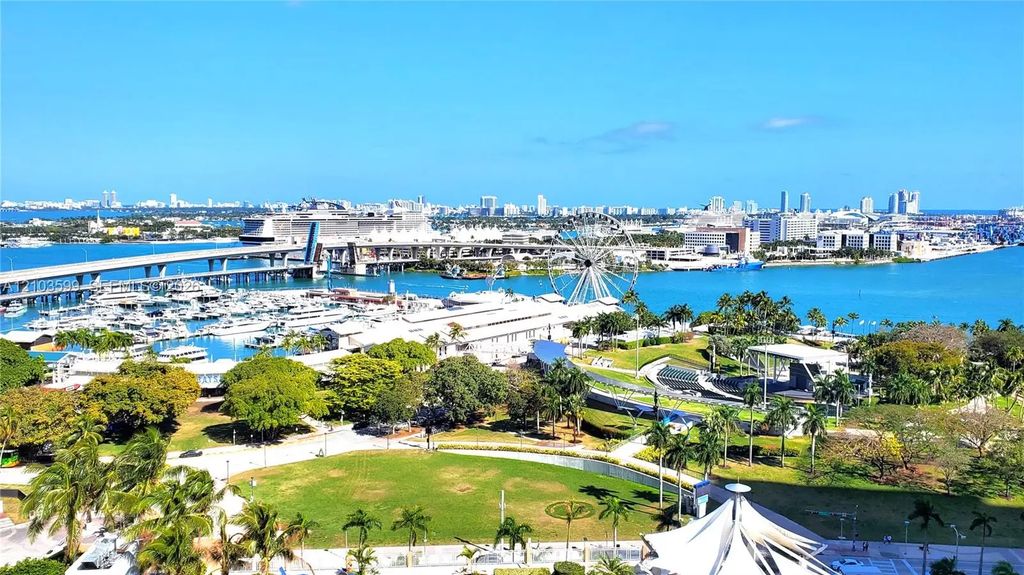 253 Ne 2nd Street #1809, Miami