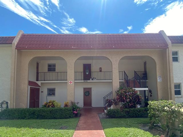 2 of 35 - 108 Lake Evelyn Drive, West Palm Beach, FL