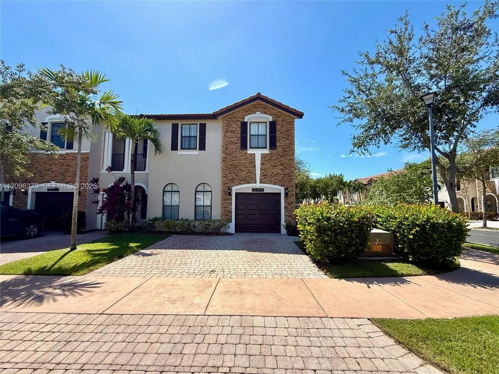 10392 Nw 31st Terrace, Doral