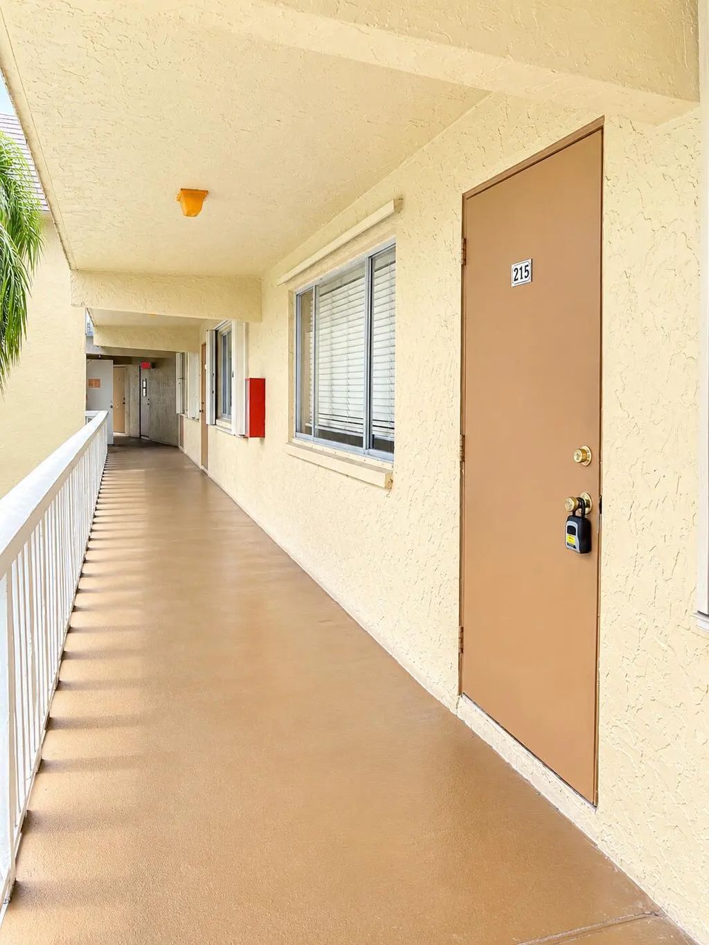 600 Village Green Court #215, Palm Springs