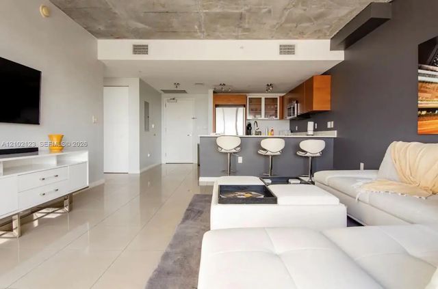 3 of 25 - 3250 Ne 1st Avenue #1108, Miami, FL