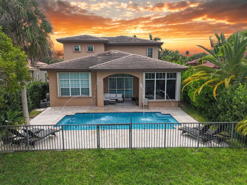 8217 Nw 107th Terrace, Parkland