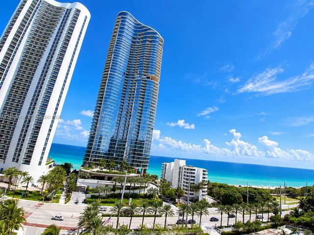 100 Bayview Drive #1106, Sunny Isles Beach