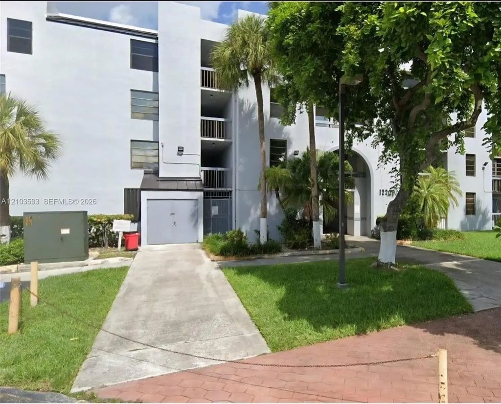 12209 Sw 14th Lane #1304, Miami
