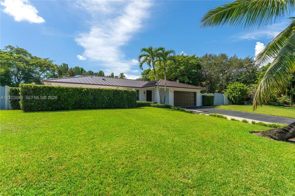 8600 Sw 181st Street, Palmetto Bay