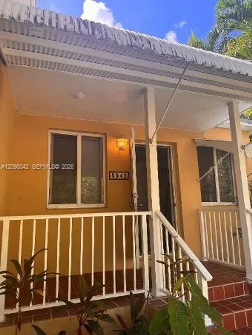 5940 Sw 7th Street, Miami