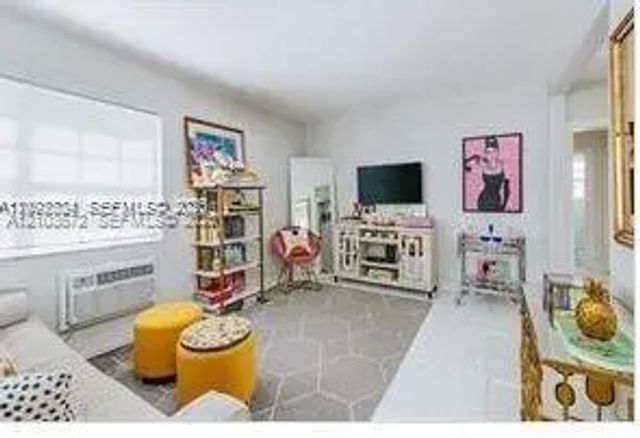 4 of 12 - 330 74th Street #1, Miami Beach, FL