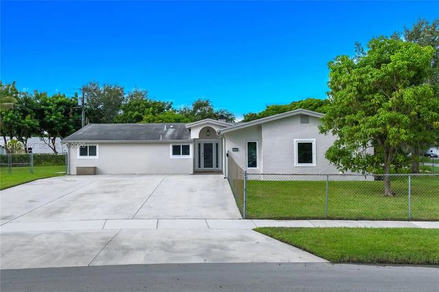 10198 Sw 203rd Terrace, Cutler Bay