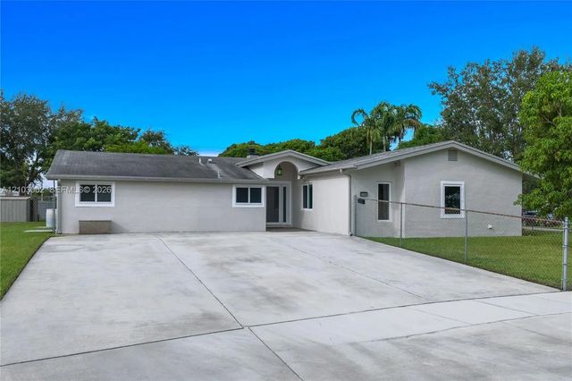 2 of 42 - 10198 Sw 203rd Terrace, Cutler Bay, FL