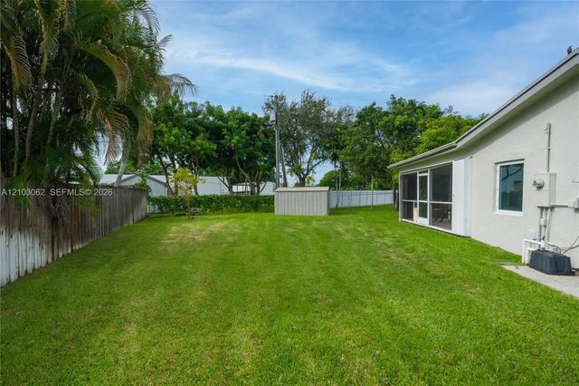 5 of 42 - 10198 Sw 203rd Terrace, Cutler Bay, FL