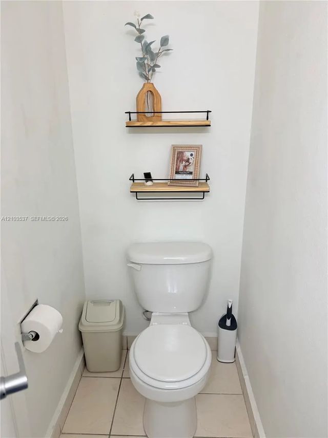 3 of 13 - 18111 Nw 68th Avenue #g206, Hialeah, FL