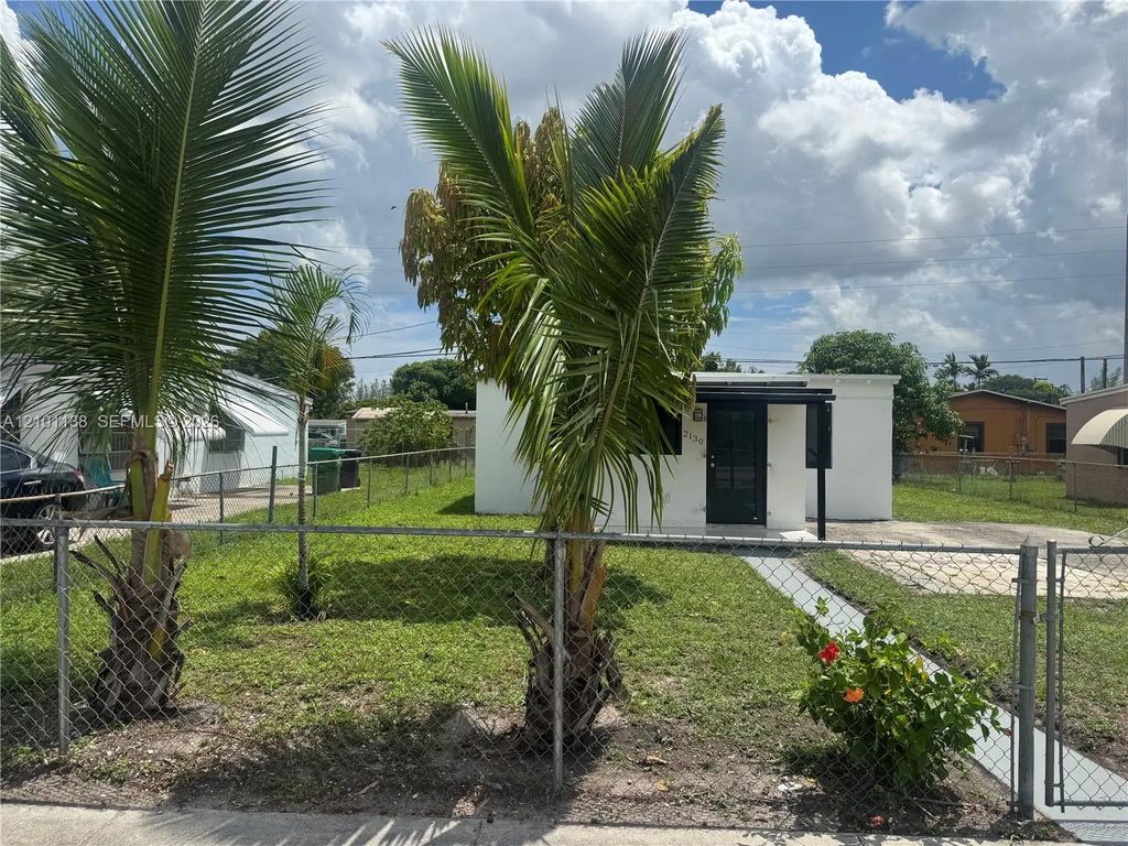 2130 Rutland Street, Opa-Locka
