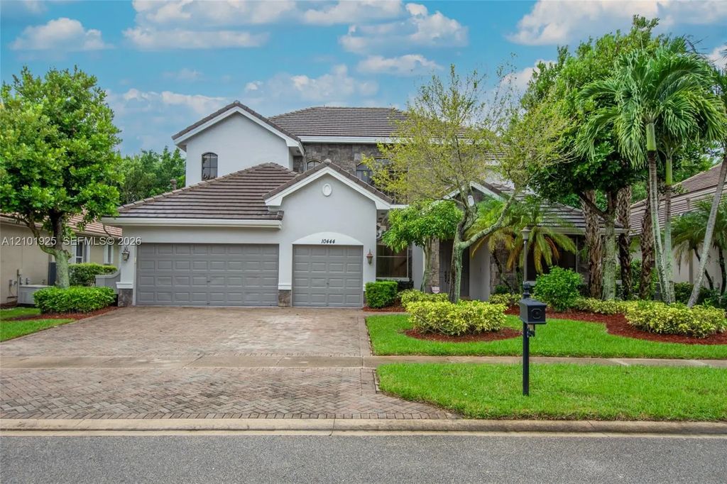 10444 Trianon Place, Wellington