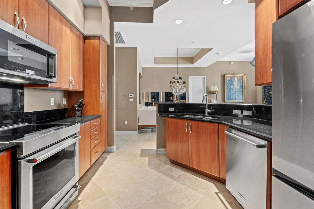 801 S Olive Avenue #1616, West Palm Beach